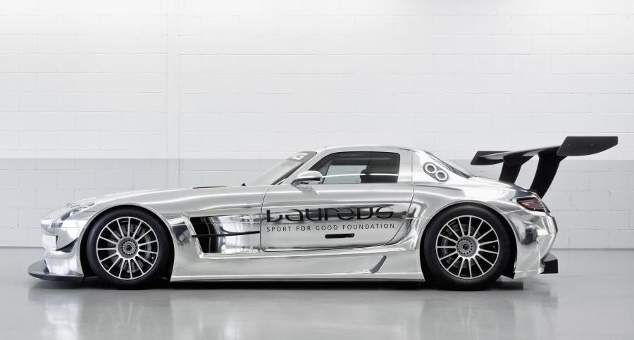  Mercedes-Benz SLS AMG GT3 2011 года  (фото 10 из 38)